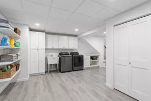 18342 W Linda Ln, Gurnee, IL 60031 - Photo 21