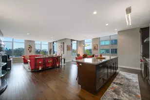 540 W Webster Ave, Chicago, IL 60614 - Photo 3