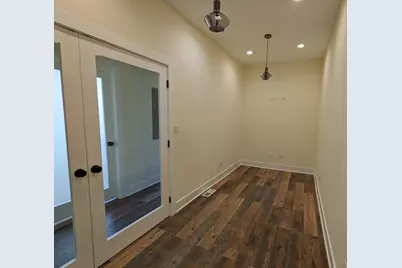 5001 W Lawrence Avenue, Chicago, IL 60630 - Photo 9