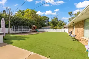 2245 Hawthorne Rd, Homewood, IL 60430 - Photo 21