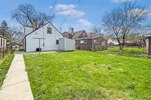 34 47th Ave, Bellwood, IL 60104 - Photo 19
