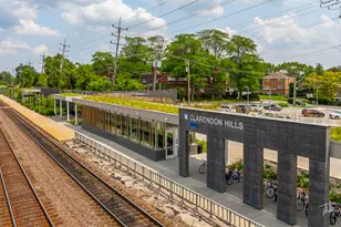 421 Park Ave, Clarendon Hills, IL 60514 - Photo 13