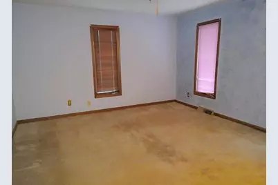 8046 Harvest Hill Drive, Roscoe, IL 61073 - Photo 11