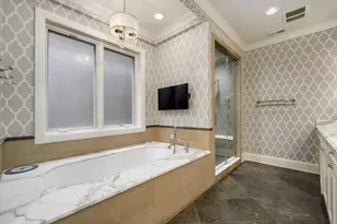 2140 N Clifton Ave, Chicago, IL 60614 - Photo 21