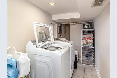 9255 Melvina Avenue, Oak Lawn, IL 60453 - Photo 19