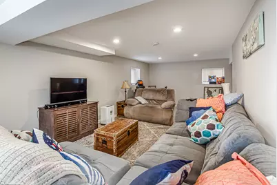 9255 Melvina Avenue, Oak Lawn, IL 60453 - Photo 17