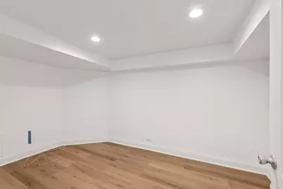 8646 Harms Road, Skokie, IL 60077 - Photo 17