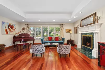 9117 Kenneth Avenue, Skokie, IL 60076 - Photo 5