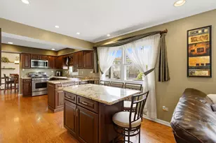 6900 Olde Gatehouse Rd, Tinley Park, IL 60477 - Photo 15