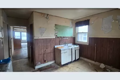 7530 S Eggleston Avenue, Chicago, IL 60620 - Photo 11