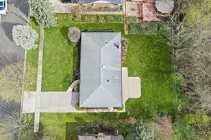 629 N Wren Ave, Palatine, IL 60067 - Photo 7