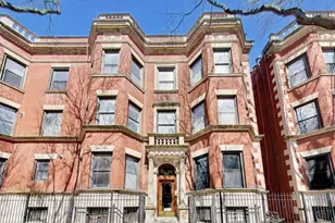 946 W Sheridan Rd, Chicago, IL 60613 - Photo 1