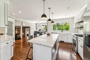 612 Glenn Ct, Schaumburg, IL 60193 - Photo 9