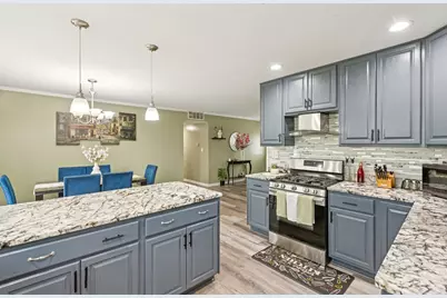 2 Emerson Drive, Schaumburg, IL 60194 - Photo 13