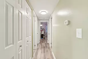 2 Emerson Dr, Schaumburg, IL 60194 - Photo 19