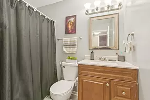 2 Emerson Dr, Schaumburg, IL 60194 - Photo 27