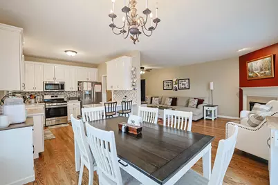 1N069 Mission Court, Winfield, IL 60190 - Photo 17