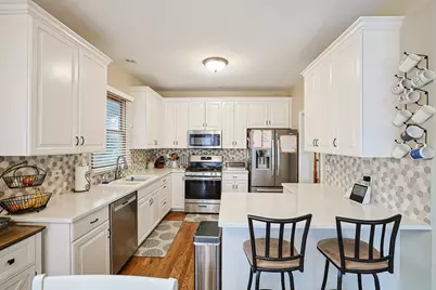 1N069 Mission Court, Winfield, IL 60190 - Photo 21