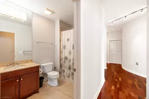 1235 S Prairie Ave, Chicago, IL 60605 - Photo 13
