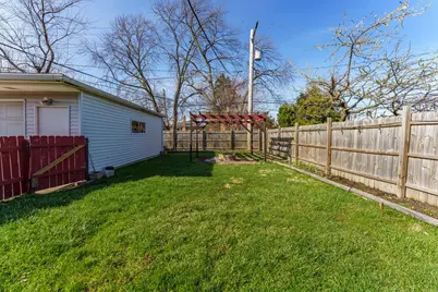 5852 W 81st Place, Burbank, IL 60459 - Photo 21