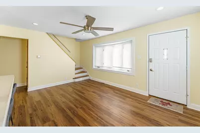 5852 W 81st Place, Burbank, IL 60459 - Photo 3