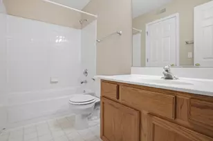 2720 N Greenwood Ave, Arlington Heights, IL 60004 - Photo 7