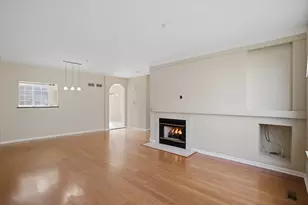 2720 N Greenwood Ave, Arlington Heights, IL 60004 - Photo 3