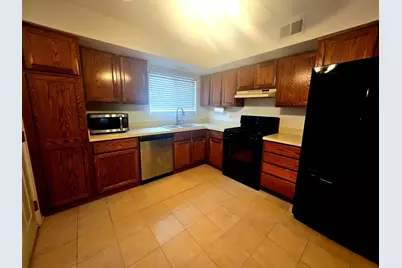 7867 N Caldwell Avenue #106, Niles, IL 60714 - Photo 3