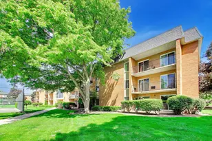 1056 N Mill St, Naperville, IL 60563 - Photo 1