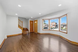 5127 S Hamlin Ave, Chicago, IL 60632 - Photo 3