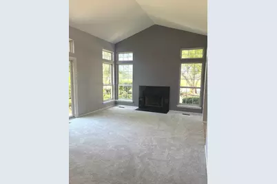 1602 Columbia Circle #4, Bartlett, IL 60103 - Photo 3