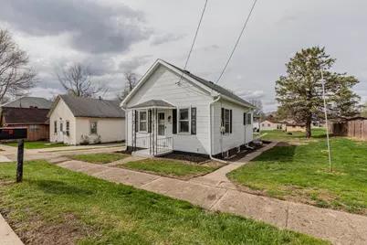 512 W Chestnut Street, Dalzell, IL 61320 - Photo 1