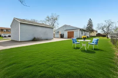 3520 School Drive, Country Club Hills, IL 60478 - Photo 3