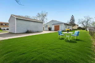 3520 School Dr, Country Club Hills, IL 60478 - Photo 3