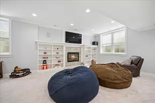 1801 Elmwood Ave, Wilmette, IL 60091 - Photo 31