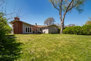 597 Nash Rd, Crystal Lake, IL 60014 - Photo 25