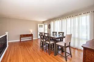 597 Nash Rd, Crystal Lake, IL 60014 - Photo 5