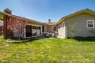 597 Nash Rd, Crystal Lake, IL 60014 - Photo 23