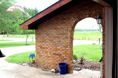 210 Circle Drive, Salem, IL 62881 - Photo 3