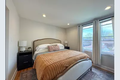 4954 N Drake Avenue, Chicago, IL 60625 - Photo 11