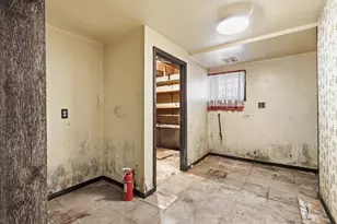 1633 Downs Dr, Calumet City, IL 60409 - Photo 25