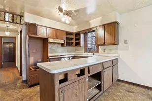 1633 Downs Dr, Calumet City, IL 60409 - Photo 7