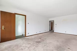 1633 Downs Dr, Calumet City, IL 60409 - Photo 17