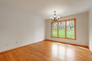 227 Foxfire Pl, Rockton, IL 61072 - Photo 9