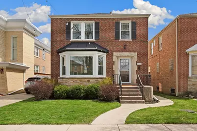 6039 N Richmond Street, Chicago, IL 60659 - Photo 1