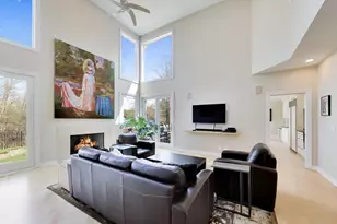 1639 Thornwood Ln, Highland Park, IL 60035 - Photo 9