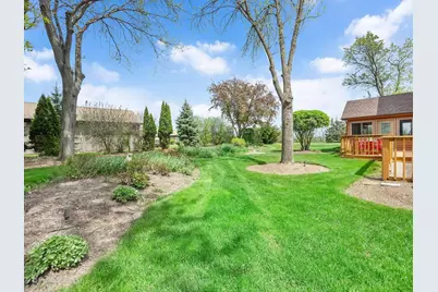 29W170 Pepper Court, West Chicago, IL 60185 - Photo 25