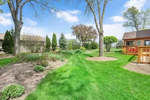 29W170 Pepper Ct, West Chicago, IL 60185 - Photo 25
