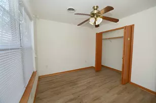 621 Mason St, Ottawa, IL 61350 - Photo 5