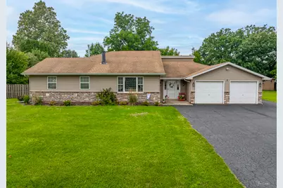 2 Division Street, Bristol, IL 60512 - Photo 1